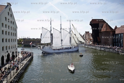 Gdansk. Baltic Sail. Parada Zaglowców na Motlawie....