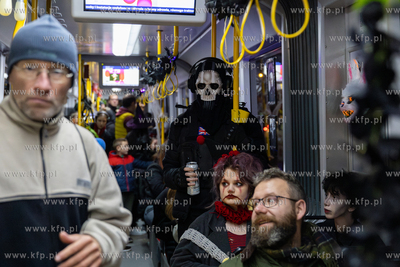 Gdńsk. Halloweenowy tramwaj. 31.10.2024 / fot. Anna...
