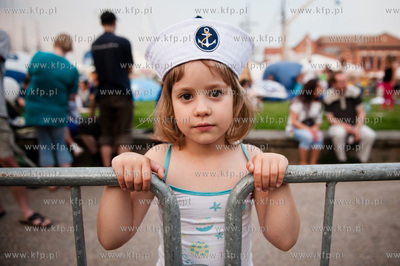 Gdansk. Targ Rybny. Szantowy koncert konkursowy pt...