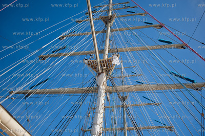 Gdynia. Uroczyste przywitanie zaglowca STS Fryderyk...