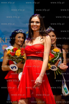 Gminny Dom Kultury w Pierwoszynie. Gala Finalowa Miss...