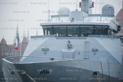 Gdansk. Nabrzeze Motlawy. Wizyta nalezacego do francuskiej...