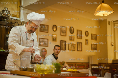Gdansk. Restauracja Kuchnia Rosyjska. Noc Restauracji...