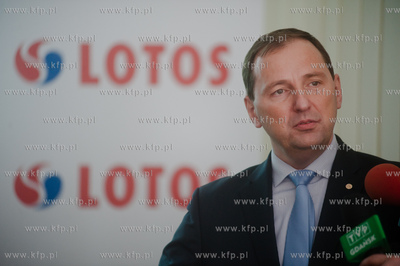 Gdansk. Lotos Petrobaltik. Konferencja prasowa poswiecona...
