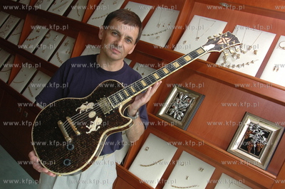 Walenty Rybak z Gdanska - muzyk i bursztynnik tworca...