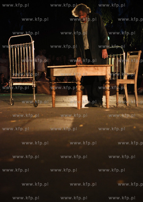 Trzynasta edycja Miedzynarodowego Festiwalu Teatrow...