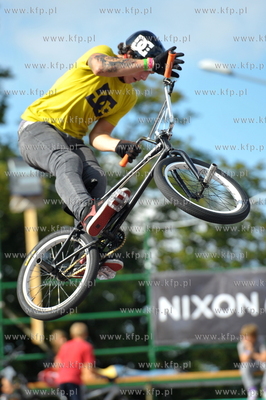 Gdansk. Plac Zebran Ludowych. Festiwal Sportow Ekstremalnych...