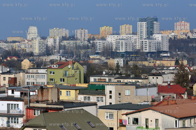 Gdynia. Panorama miasta z ul. Wielkopolskiej (w glebi...