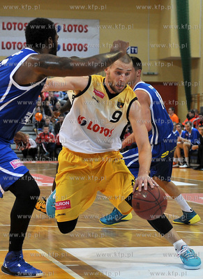 Hala 100 lecia Sopotu. Sopot. Mecz kszykowki Trefl...