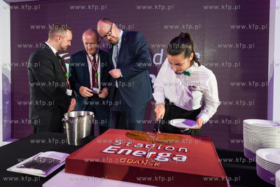 Uroczyste podpisanie umowy sponsorskiej oraz nadania...