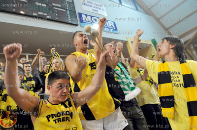 Sopot. Hala 100-lecia. Asseco Prokom pokonal w 5 meczu...