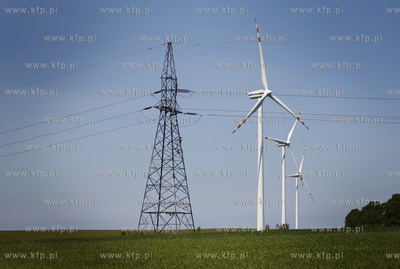 Elektrownia wiatrowa w okolicach Jastrzebiej Gory....