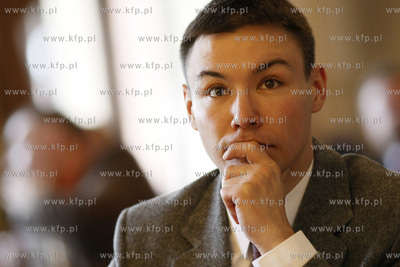 Gdansk. Sesja Rady Miasta. Nz radny PO Maciej Krupa.
11.02.2010
fot....