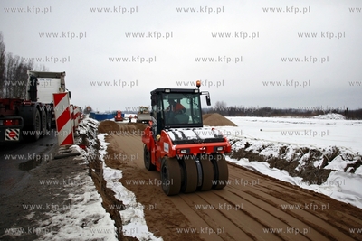 Gdansk. Trwa budowa Trasy Sucharskiego, która to ma...