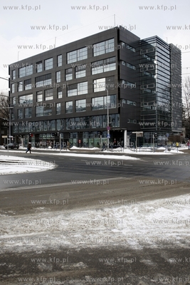 Gdańsk. Biurowiec przy ul. Kartuskiej 5.
09.02.2012
fot....