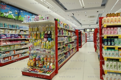 Otwarcie sklepow H&M i Rossmann na ul. Bohaterow Monte...