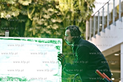 Galeria Przymorze. Pokaz rzeźbienia w lodzie połączony...