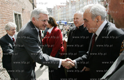 Komitet Obchodow 25-lecia Solidarnosci obradowal w...