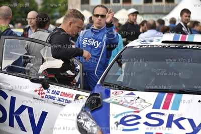 Gdańsk. Targ Węglowy. Start honorowy do XII Rajdu...