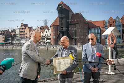 Gdańsk. Symboliczne przekazanie placu budowy wykonawcy...
