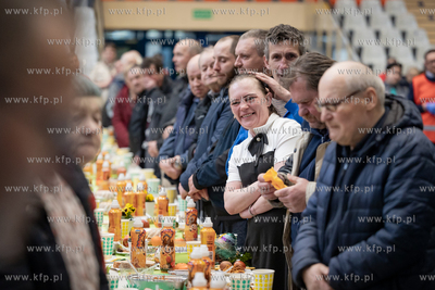 Hala 100-lecia Sopotu. Wielkanocne śniadanie dla potrzebujących....