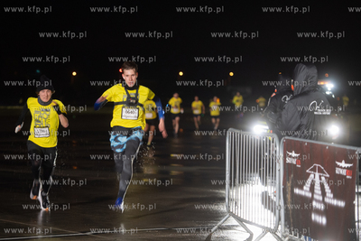 Skywayrun Airport Gdańsk 5-kilometrowy bieg po płycie...