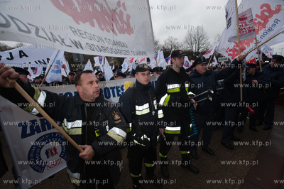 Demonstracja sluzb mundurowych z wojewodzctwa pomorskiego...