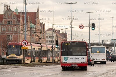 Gdańsk. Kampania społeczna dot. szczepienia się...