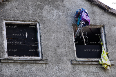 Gdansk Oliwa. Niszczejacy budynek po dawnej piekarni...