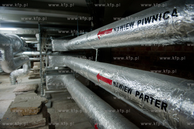 Gdansk. Konferencja prasowa i przeciecie wstegi przez...