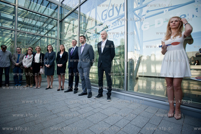 Gdynia. Uroczyste otwarcie nowych obiektow
Pomorskiego...