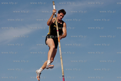 Sopot. 26 edycja turnieju Tyczka na Molo.
30.05.2013
fot....