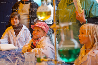 Gdansk. Targ Weglowy. V Festiwal Temparatury im. Fahrenheita.
Nz...