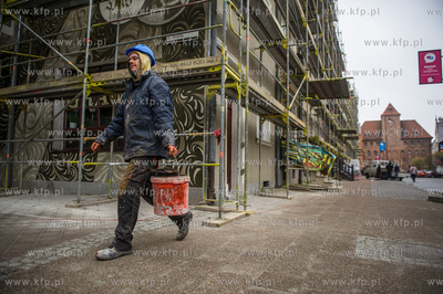 Gdansk. Spotkanie z dziennikarzami, prezentujace postep...