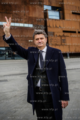 Gdansk. Plac Solidarnosci. Konferencja Janusza Palikota,...