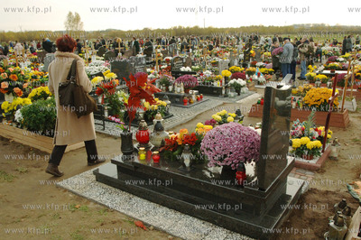 W dniu Wszystkich Swietych Koszalinianie i ich rodziny...