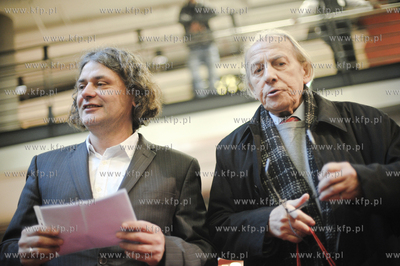 CH Manhattan w Gdansku - Wrzeszczu. Premiera polaczona...