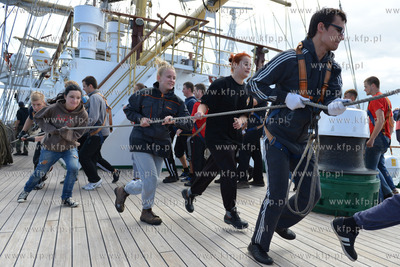 Dzien na Darze Mlodziezy ze studentami Akademii Morskiej...