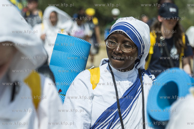 Młodzi z całego świata w sobotę, w przedostatni...