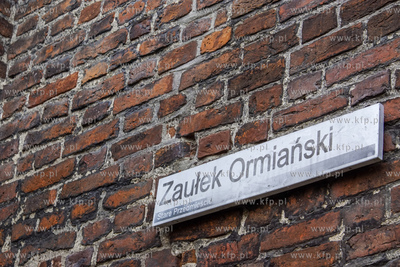 Gdańsk, Żabi Kruk. Zaułek Ormiański przy kościele...