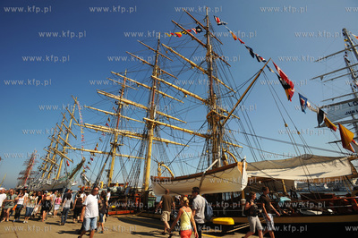 Gdynia, zlot zaglowcow "The Tall Ships' Races 2009"....