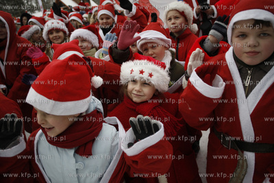 Centrum Edukacji i Promocji Regionu w Szymbarku. VII...