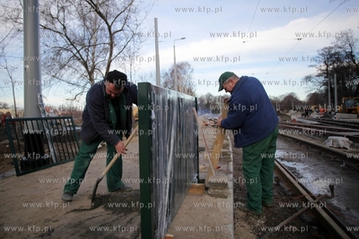 Gdansk. Remont torowiska wzdłuż ul. Pomorskiej i...