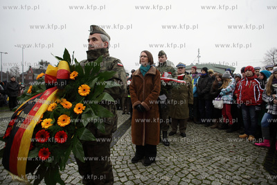 Plac marszalka Jozefa Pilsudskiego 
u zbiegu al. Grunwaldzkiej...