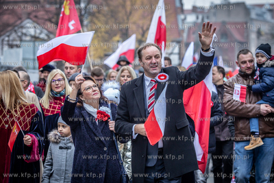 Gdańsk. Parada  na 100-lecie odzyskania niepodległości....