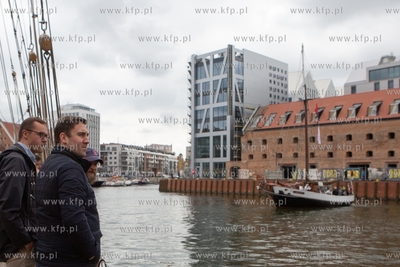 Gdańsk,  Otwarcie sezonu Żeglarskiego. Nz.  Wiceprezydent...