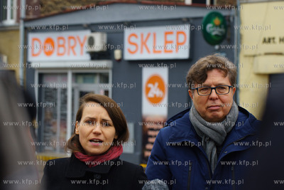 Gdańsk. Sklep spożywczy "Dobry Sklep" przy ulicy...