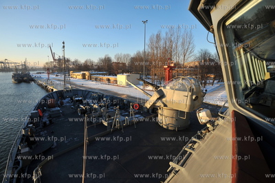 ORP Kontradmiral Xawery Czernicki bedzie okretem dowodzenia...