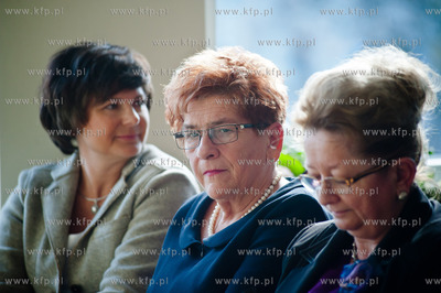 Gdansk. Uroczystosc zakonczenia II etapu rozbudowy...