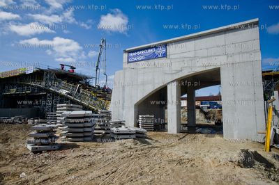 Gdansk. Budowa Pomorskiej Kolei Metropolitalnejj. 24...